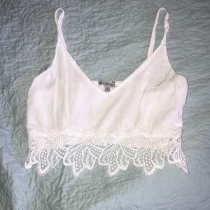 Macramé crop top